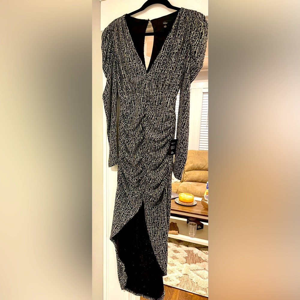 Lulus “party glam” metallic silver & black dress size small!